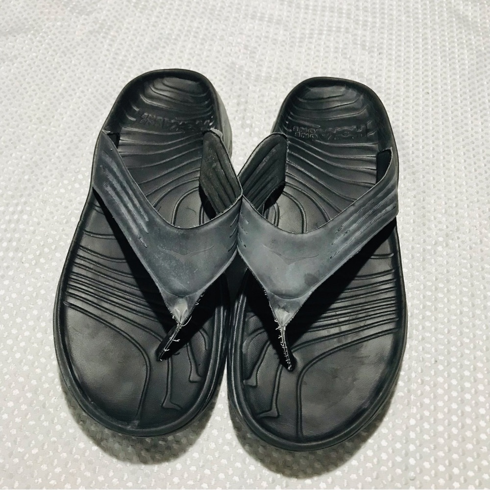 HOKA one one‎ sandals